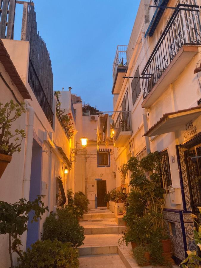 Private Terrace-Romantic-Sea, Castle Views-Central Alicante Exterior foto