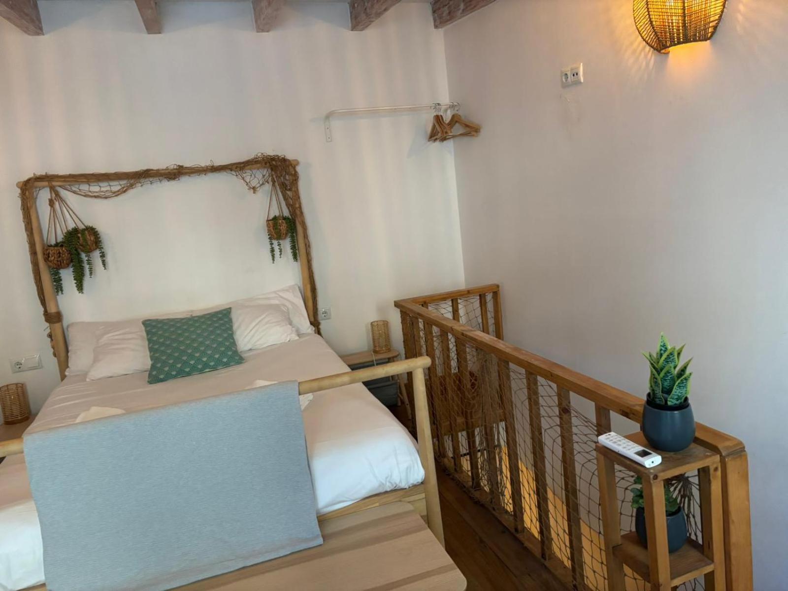 Private Terrace-Romantic-Sea, Castle Views-Central Alicante Exterior foto
